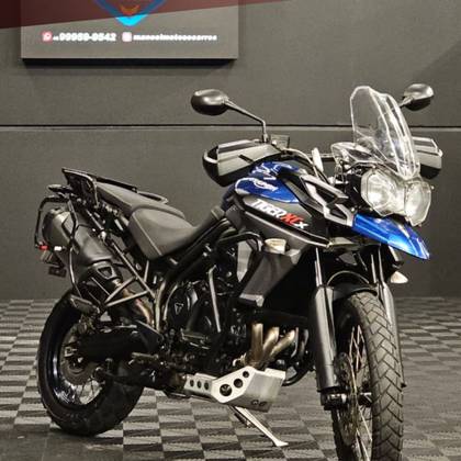 TRIUMPH TIGER 800 XCX TRIUMPH TIGER 800 XCX